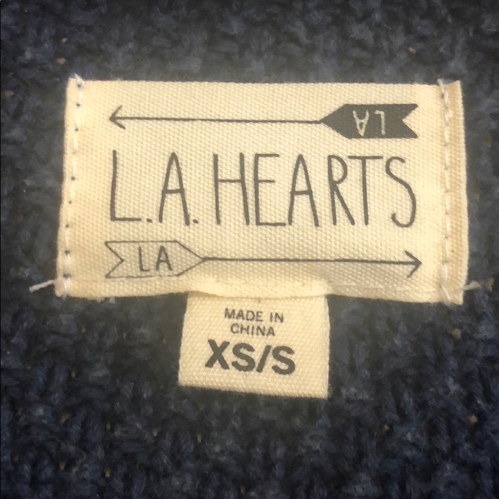 LA Hearts • sweater - Picture 2 of 8